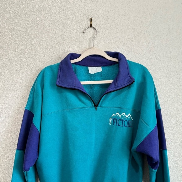 VTG Victoria Canada Womens Quarter Zip Pullover Sweater Ski Resort Gorpcore 90s - Picture 2 of 11